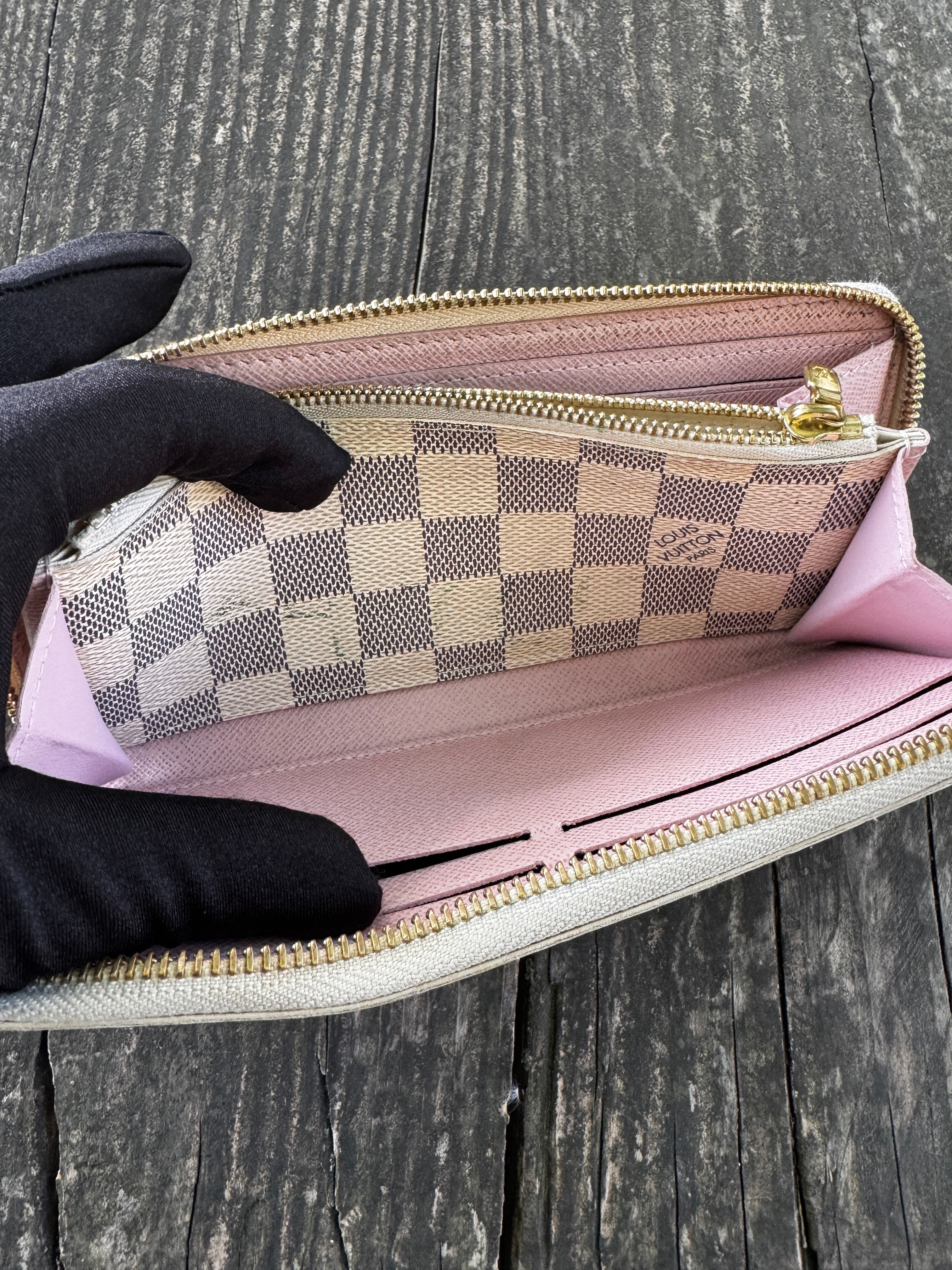 Louis Vuitton Portafogli Clémence in Tela Damier Azur e Interno Rosa Ballerine