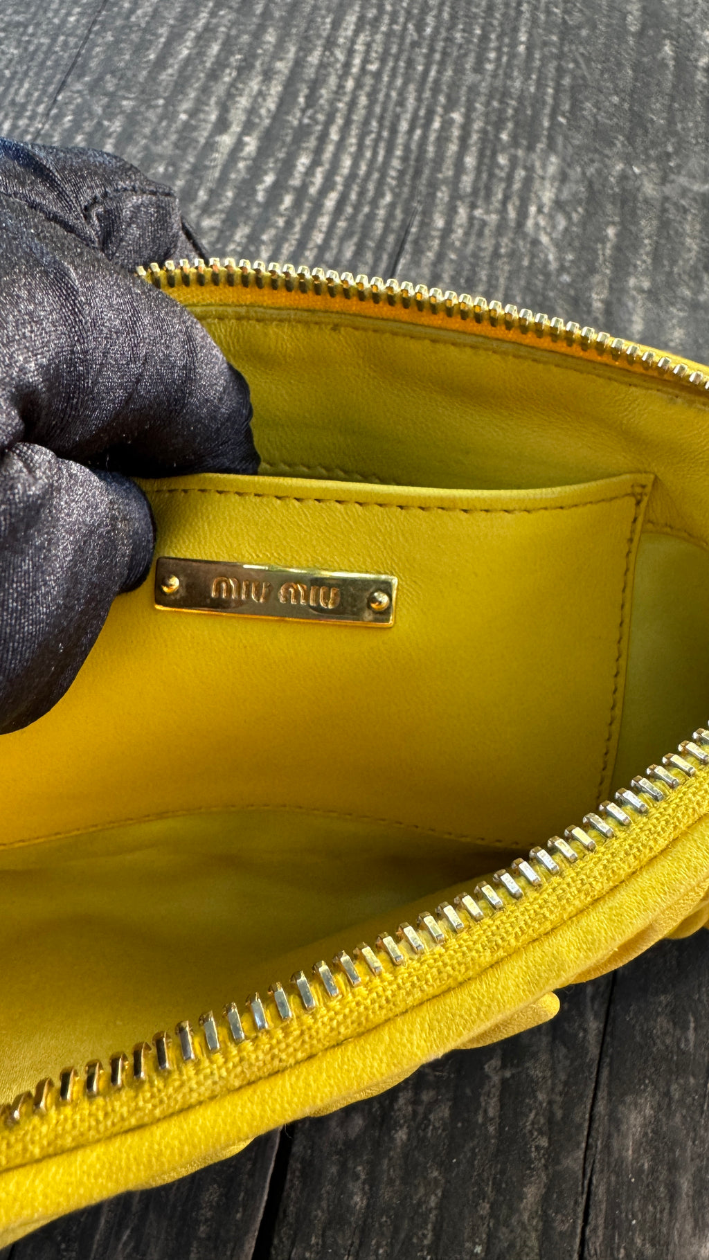 Miu Miu Pochette in Pelle Matelassé - Giallo Lime