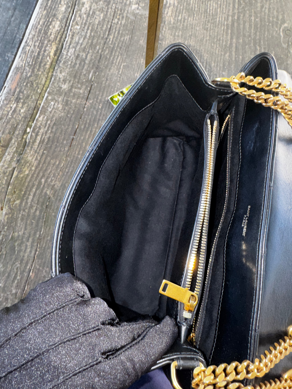Saint Laurent Loulou Media in Pelle Matelassé - Nero