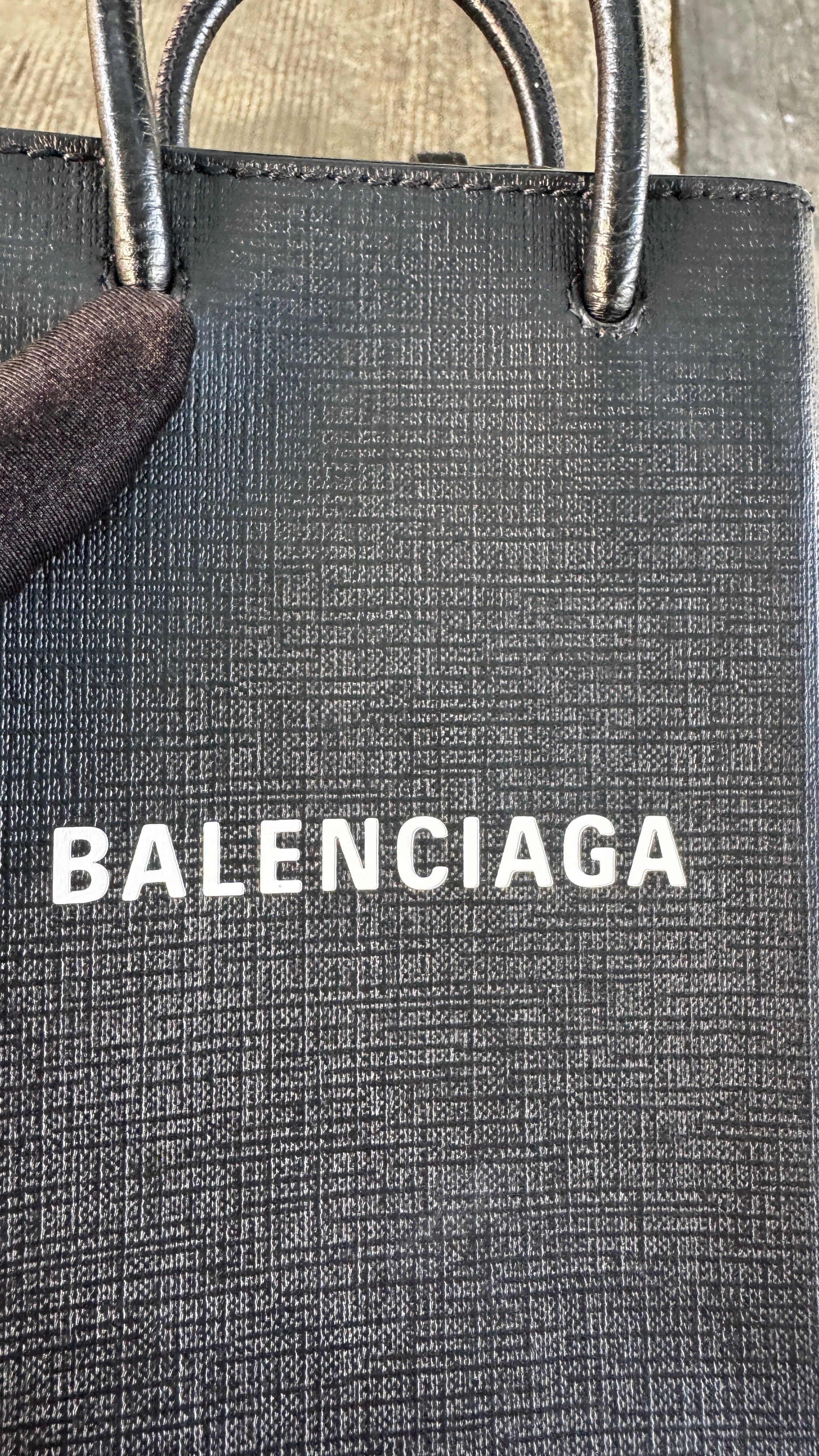 Balenciaga Phone Holder in Pelle - Nero