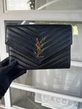 Saint Laurent Pochette Cassandre in Pelle Grain de Poudre - Nero