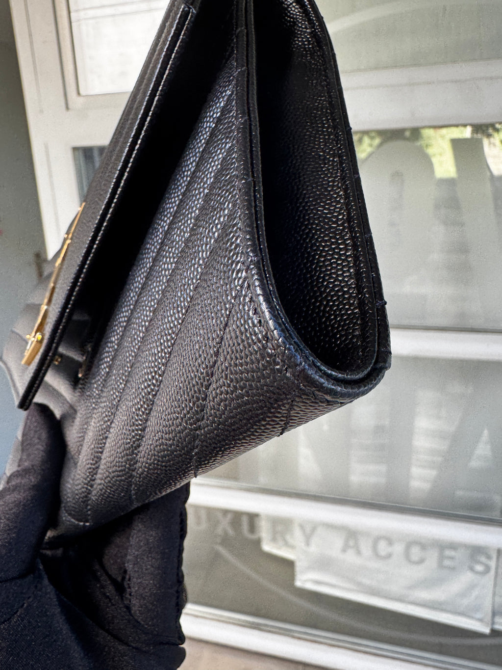 Saint Laurent Pochette Cassandre in Pelle Grain de Poudre - Nero