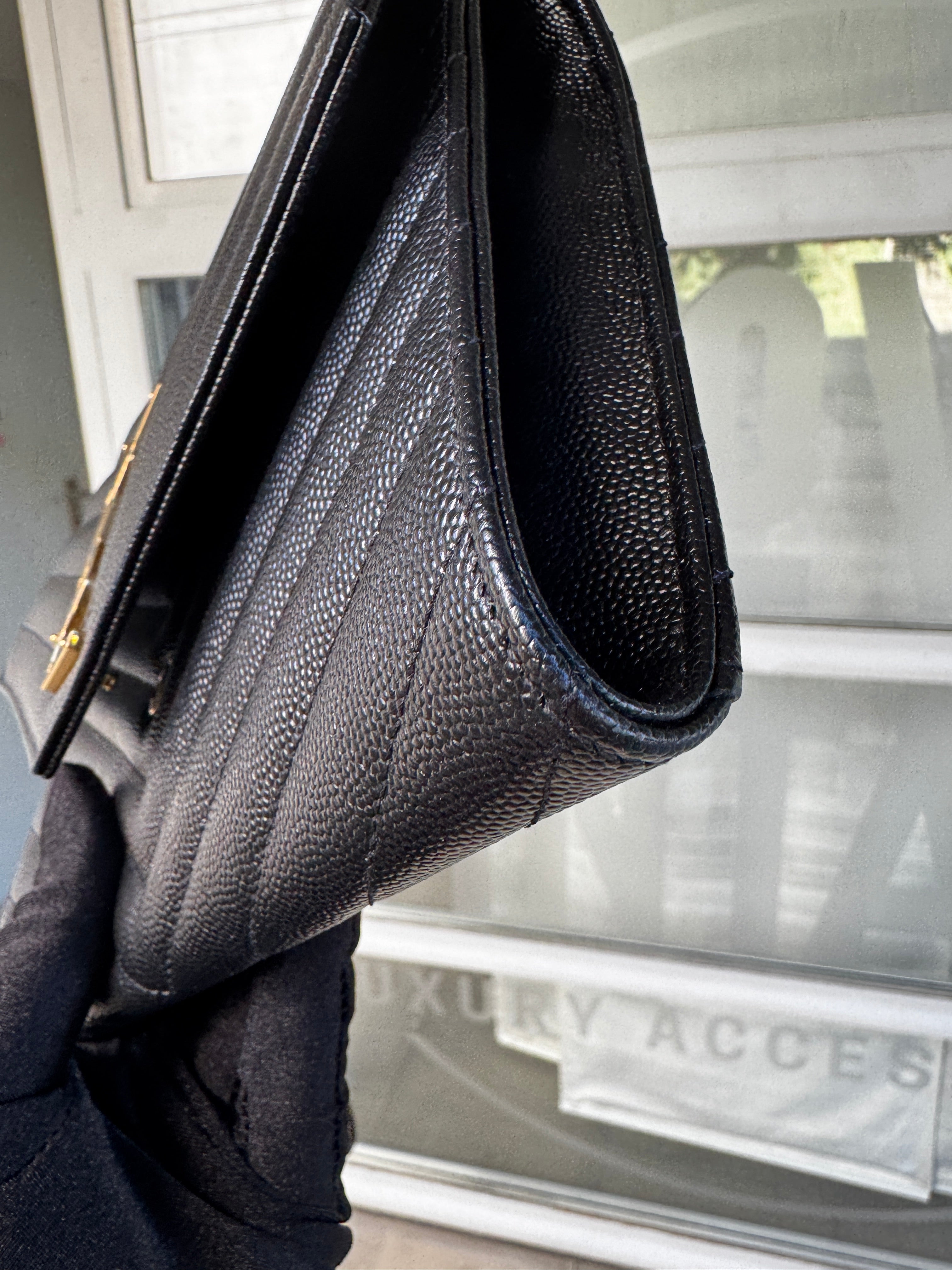 Saint Laurent Pochette Cassandre in Pelle Grain de Poudre - Nero