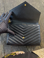 Saint Laurent Pochette Cassandre in Pelle Grain de Poudre - Nero