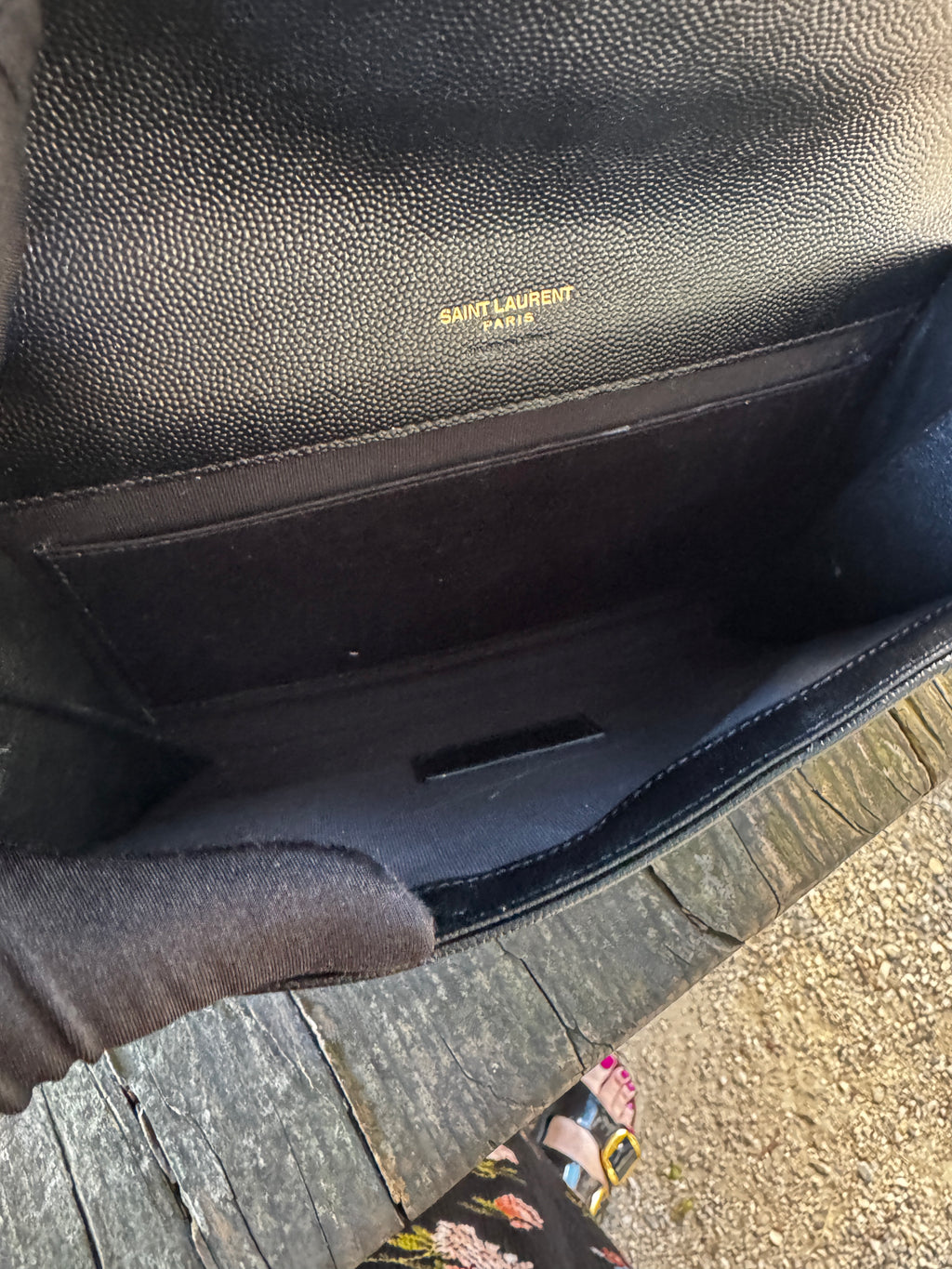 Saint Laurent Pochette Cassandre in Pelle Grain de Poudre - Nero