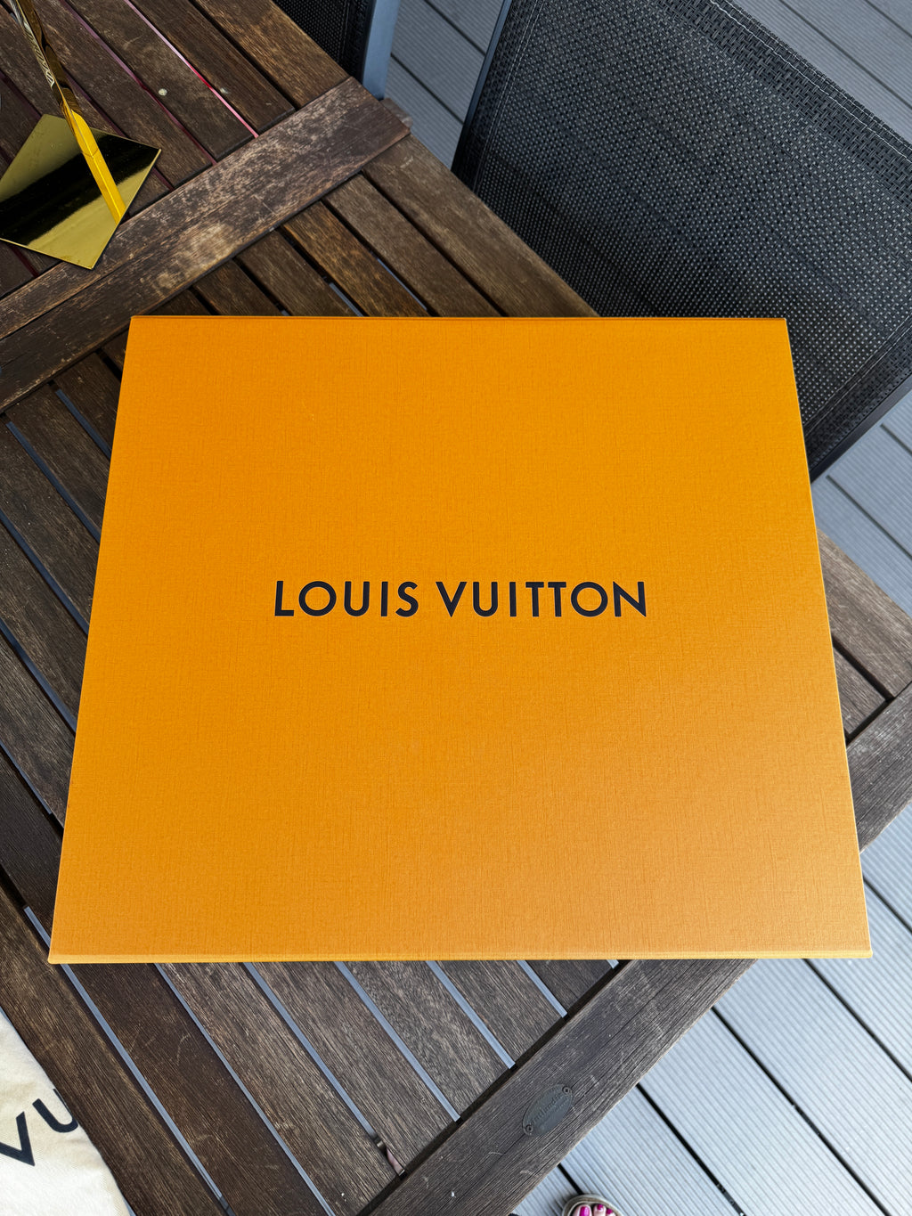 Louis Vuitton Neverfull MM in Tela Monogram con Interno Pivoine e Pochette