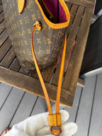 Louis Vuitton Neverfull MM in Tela Monogram con Interno Pivoine e Pochette