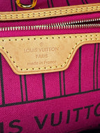 Louis Vuitton Neverfull MM in Tela Monogram con Interno Pivoine e Pochette