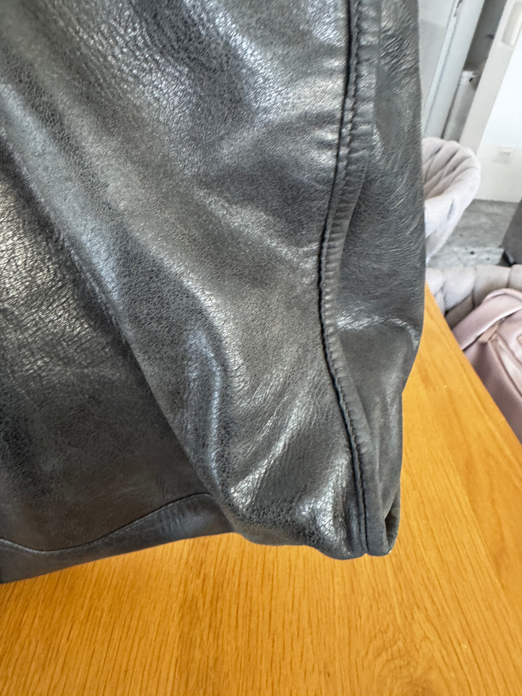 Balenciaga City Weekender in Pelle di Agnello Nera