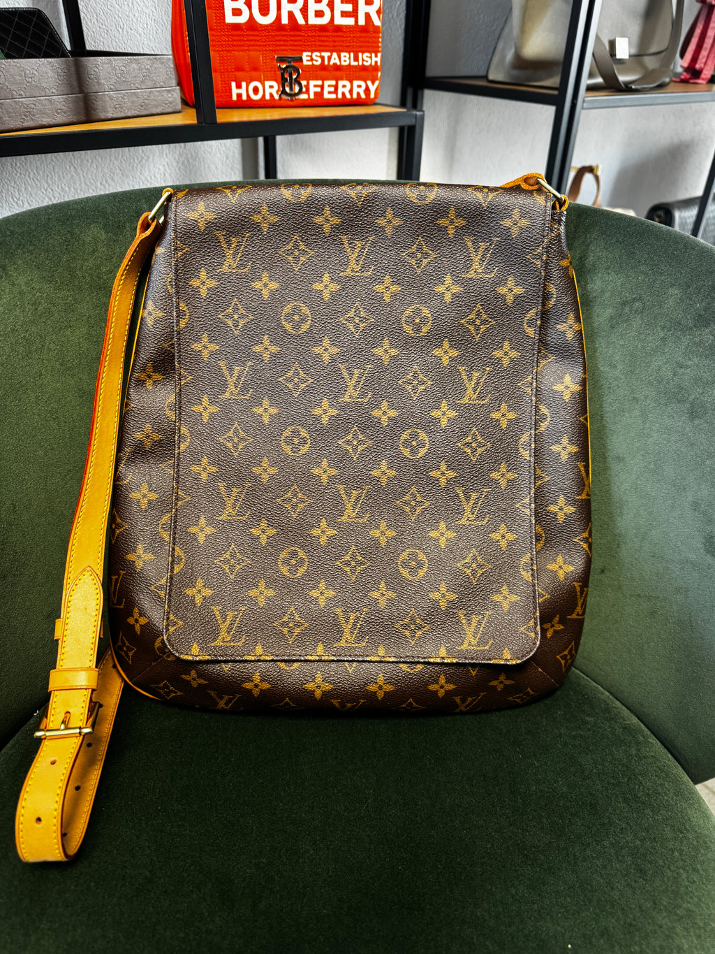 Louis Vuitton Musette Salsa GM in Tela Monogram