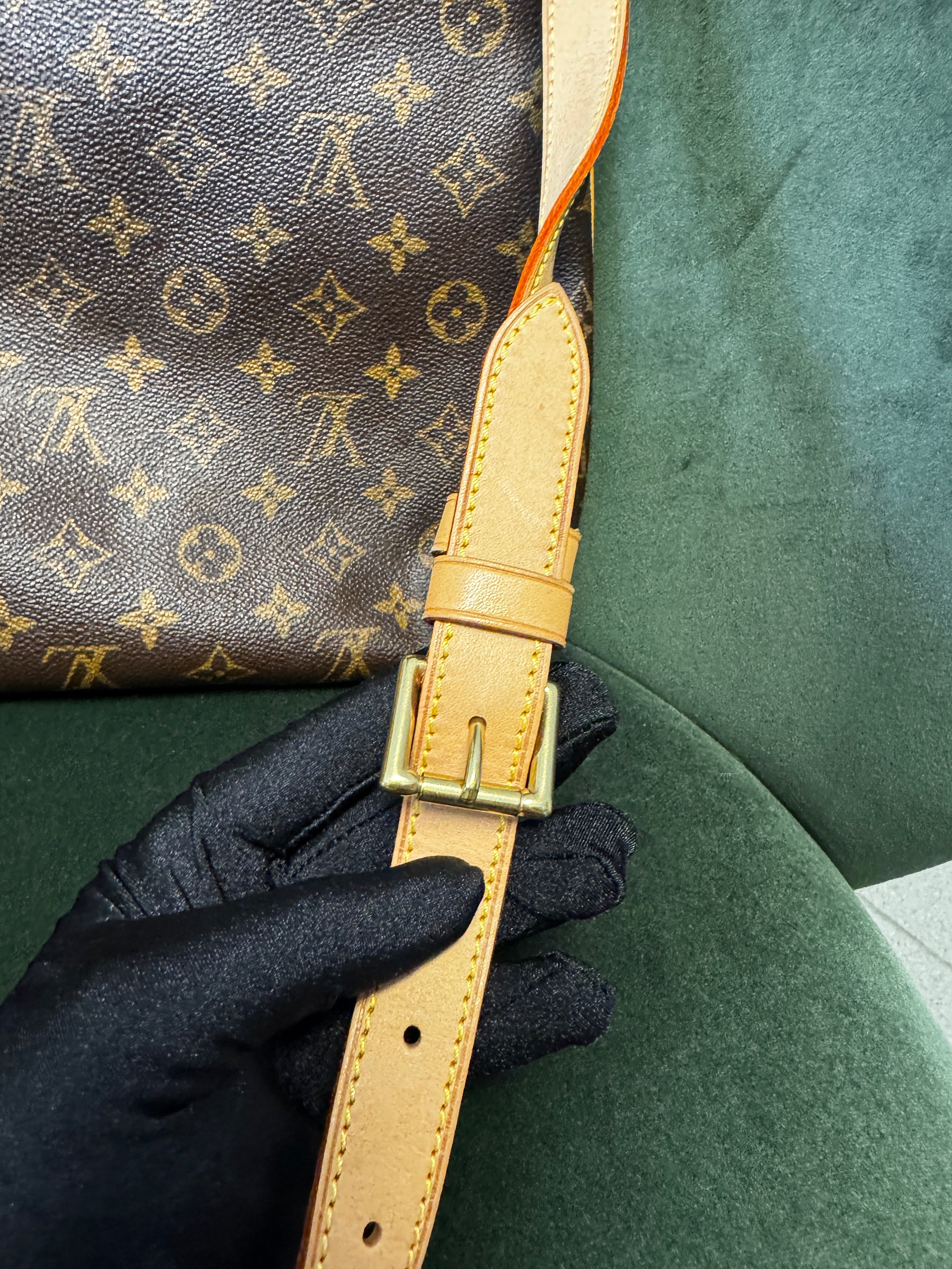Louis Vuitton Musette Salsa GM in Tela Monogram