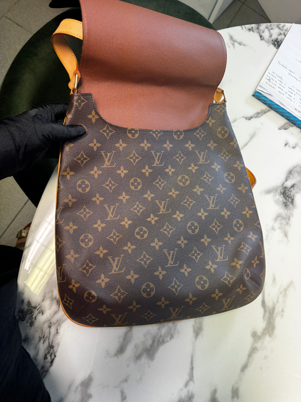 Louis Vuitton Musette Salsa GM in Tela Monogram