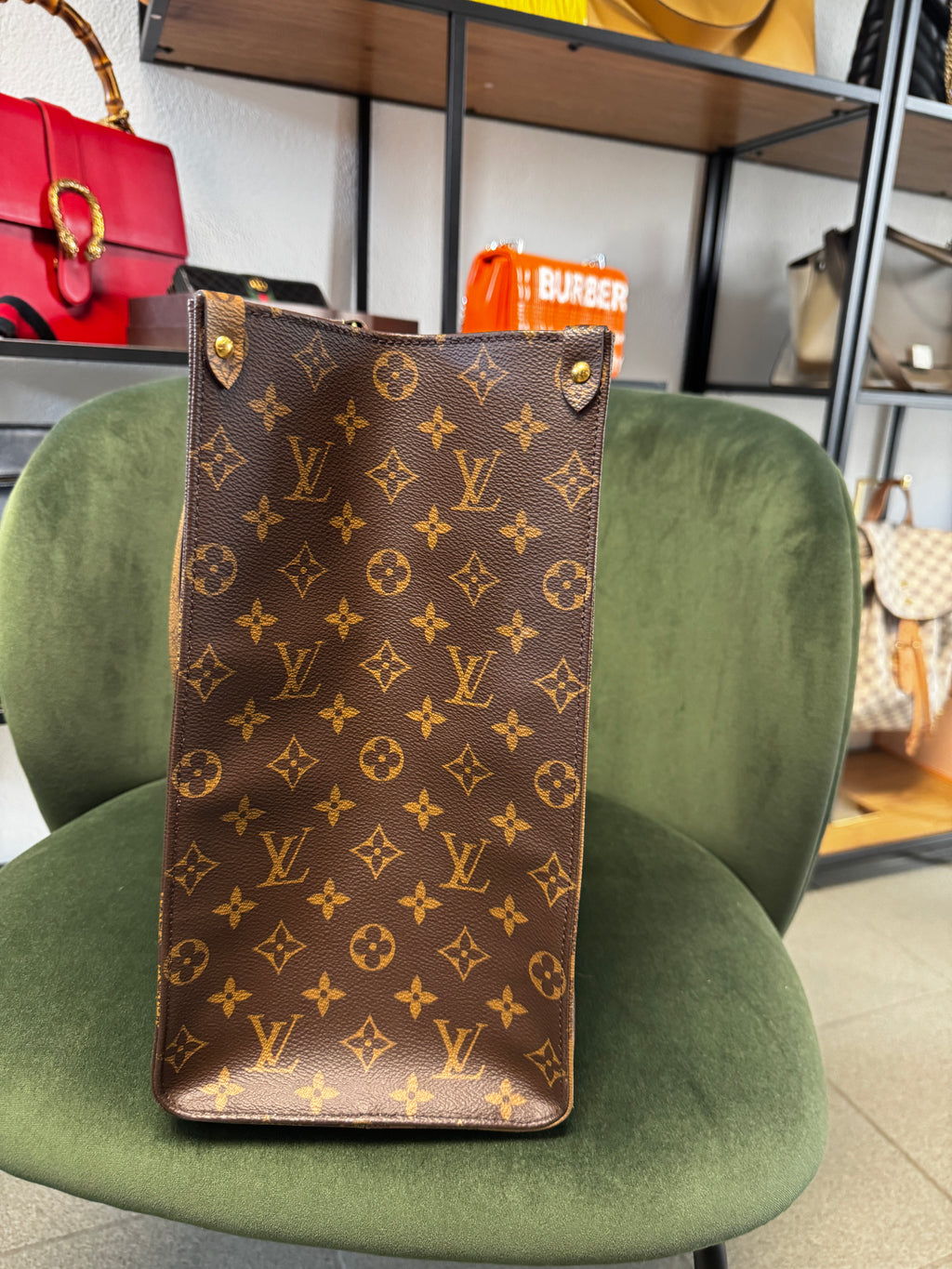 Louis Vuitton Tote Onthego GM in Tela Monogram e Monogram Reverse