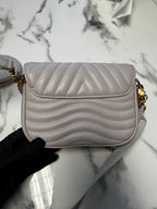 Louis Vuitton New Wave Multi Pochette in Pelle Trapuntata - Bianco Ghiaccio