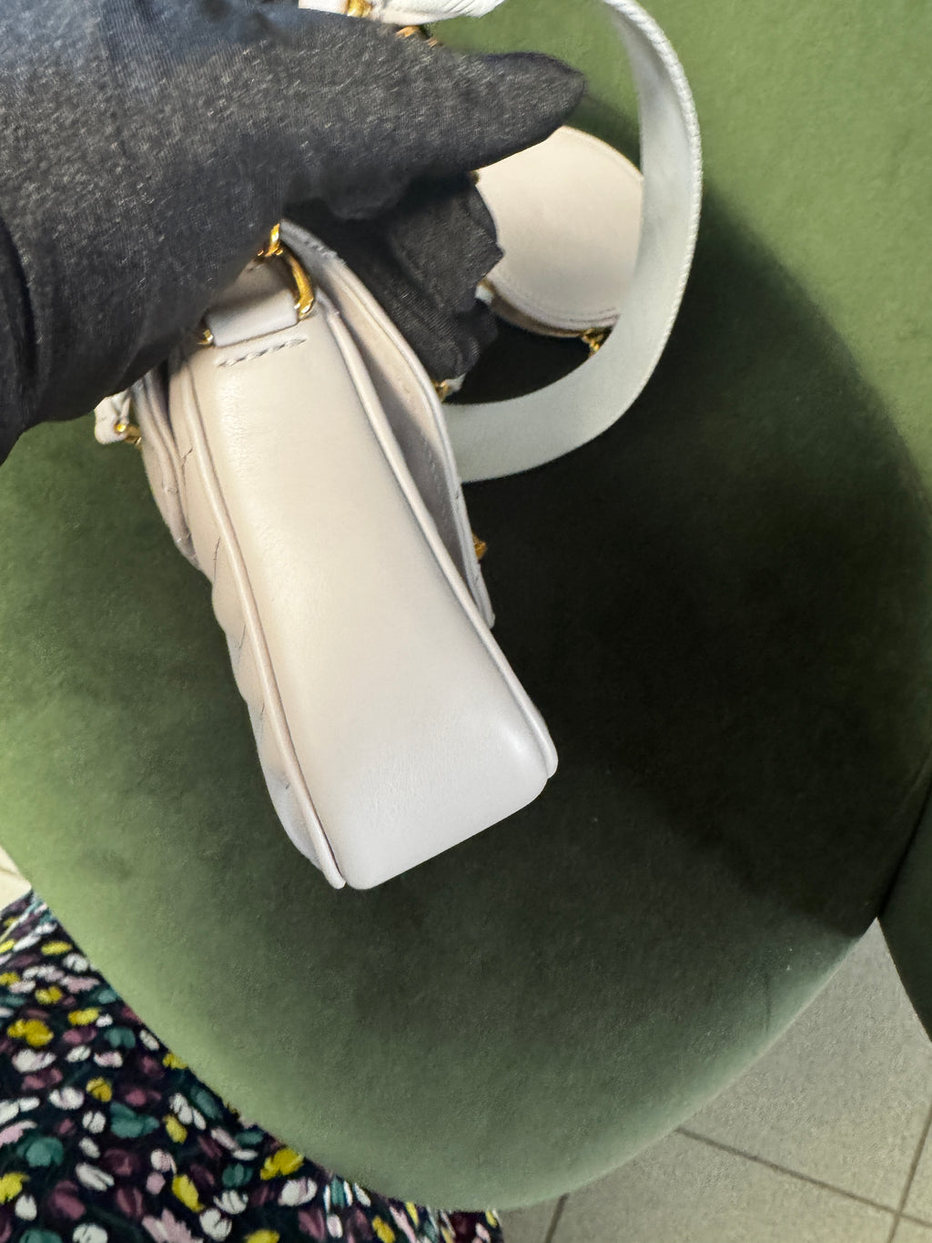 Louis Vuitton New Wave Multi Pochette in Pelle Trapuntata - Bianco Ghiaccio