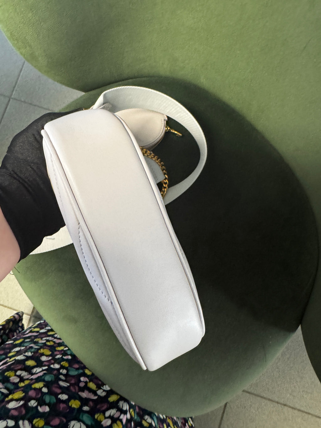 Louis Vuitton New Wave Multi Pochette in Pelle Trapuntata - Bianco Ghiaccio