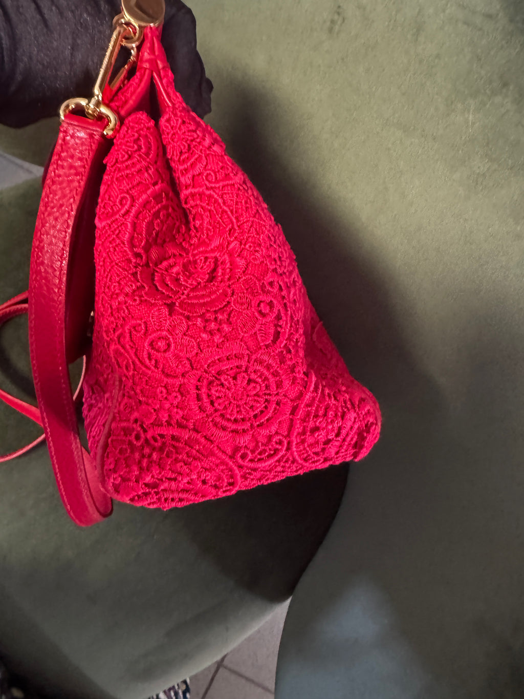 Dolce & Gabbana Miss Sicily Small in Pizzo e Pelle - Rosso Sicilia