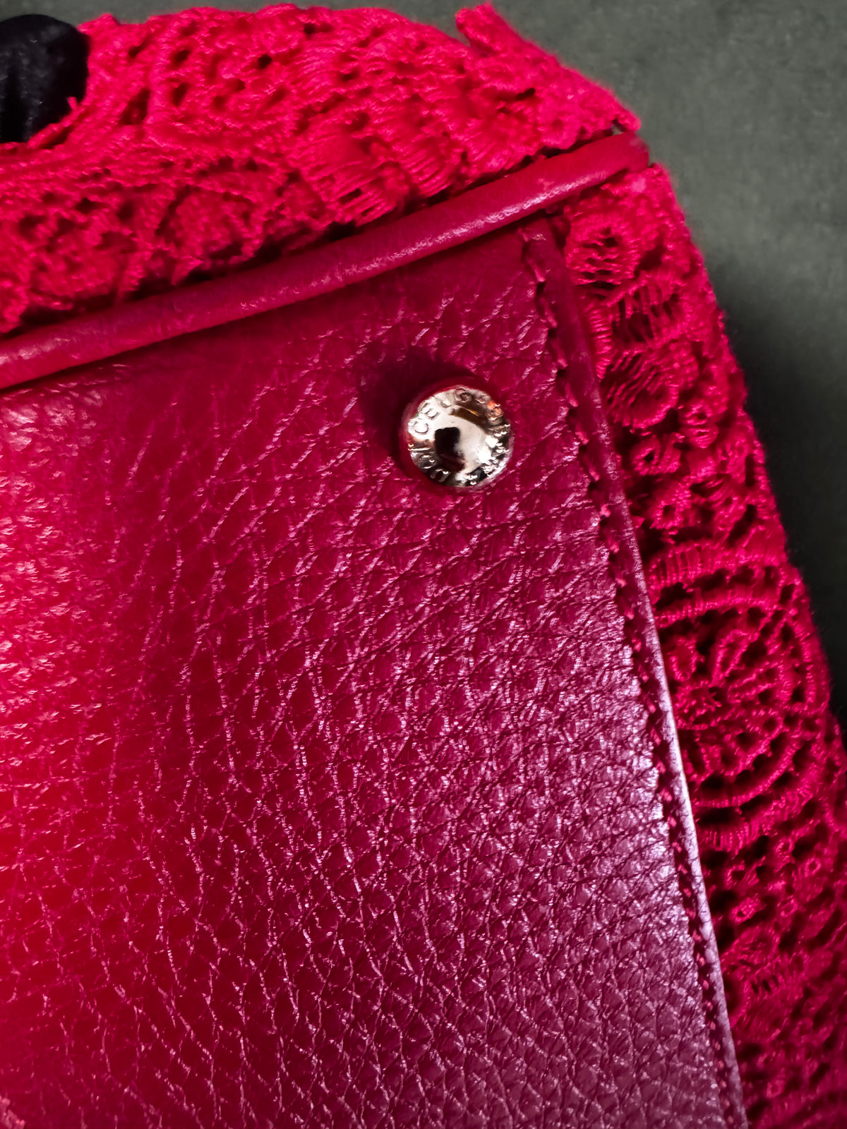 Dolce & Gabbana Miss Sicily Small in Pizzo e Pelle - Rosso Sicilia