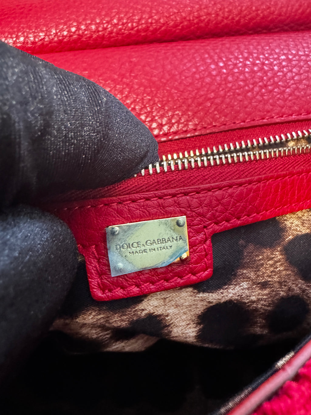 Dolce & Gabbana Miss Sicily Small in Pizzo e Pelle - Rosso Sicilia