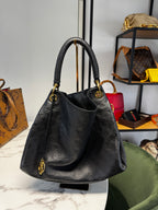 Louis Vuitton Artsy MM in Pelle Monogram Empreinte Noir