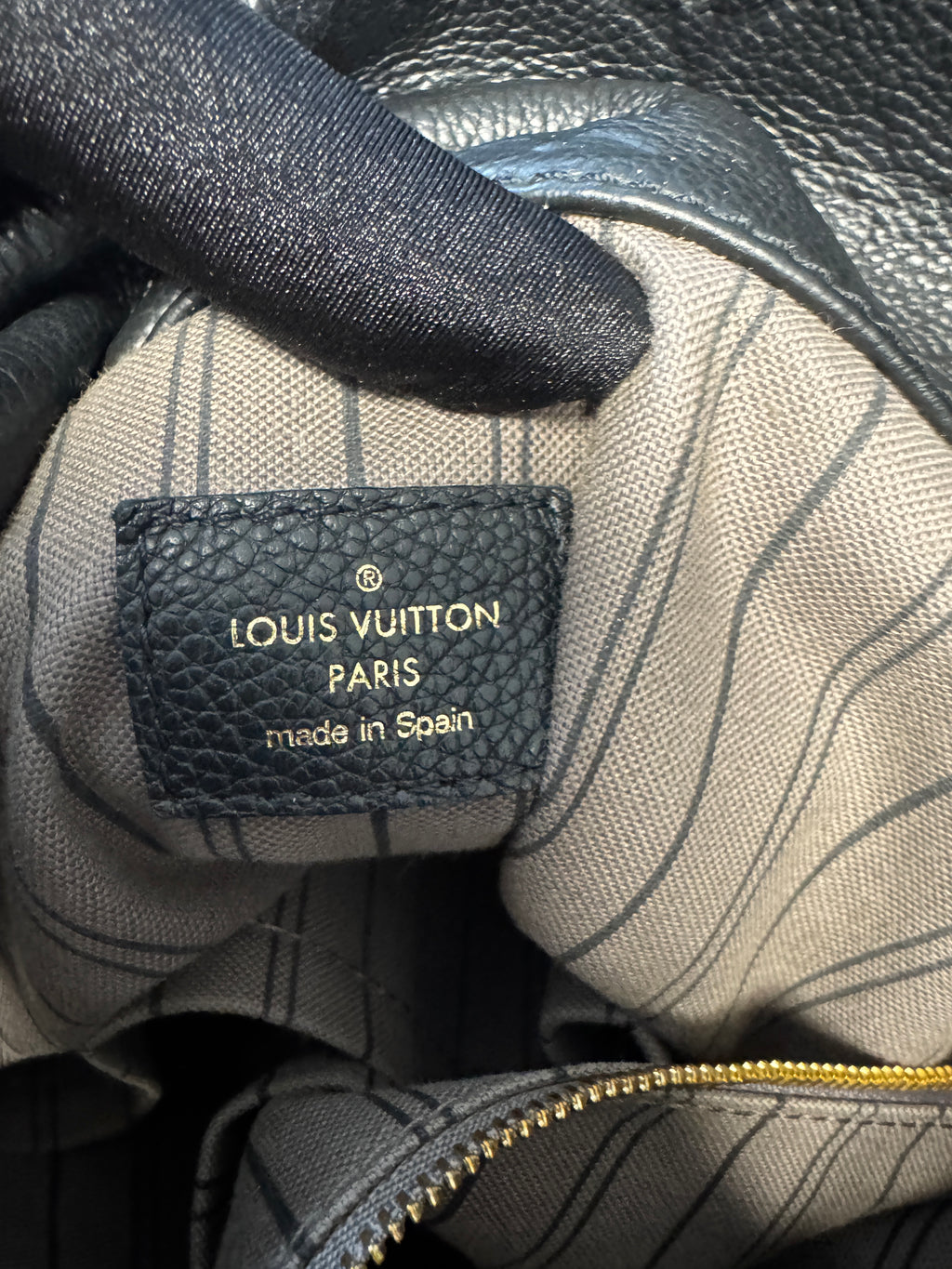 Louis Vuitton Artsy MM in Pelle Monogram Empreinte Noir