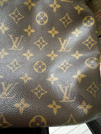 Louis Vuitton Pallas MM in Tela Monogram e Pelle di Vitello Aurore