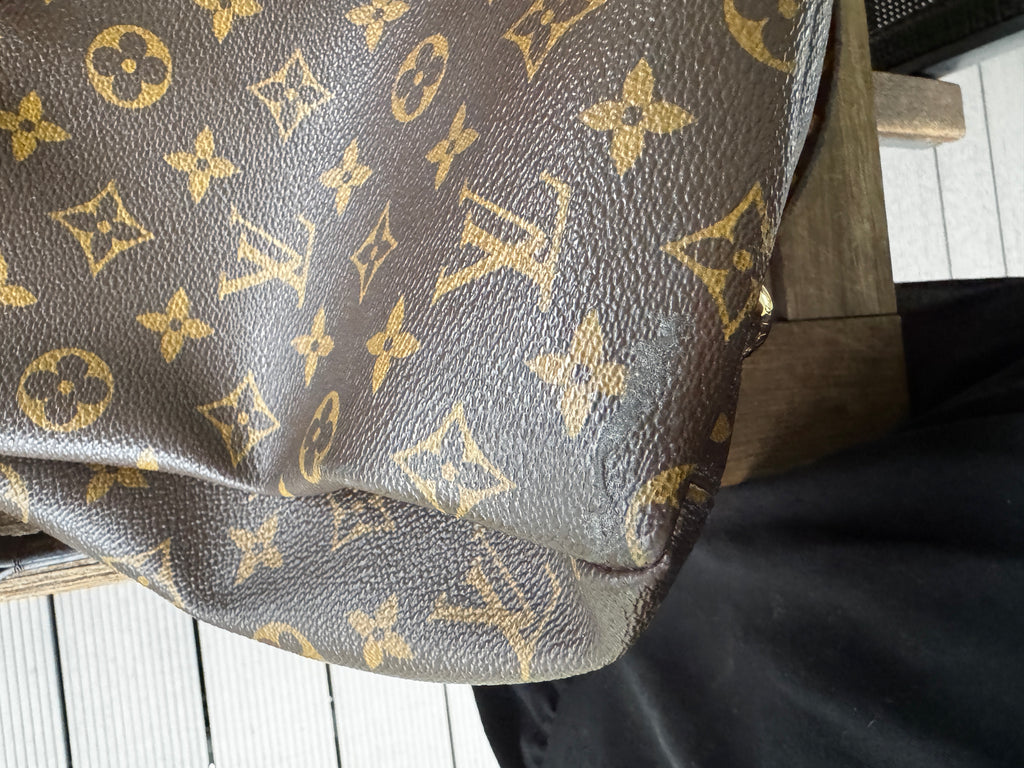 Louis Vuitton Pallas MM in Tela Monogram e Pelle di Vitello Aurore