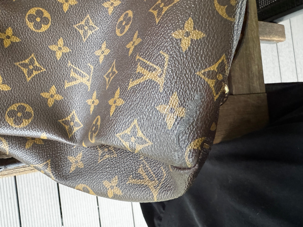 Louis Vuitton Pallas MM in Tela Monogram e Pelle di Vitello Aurore