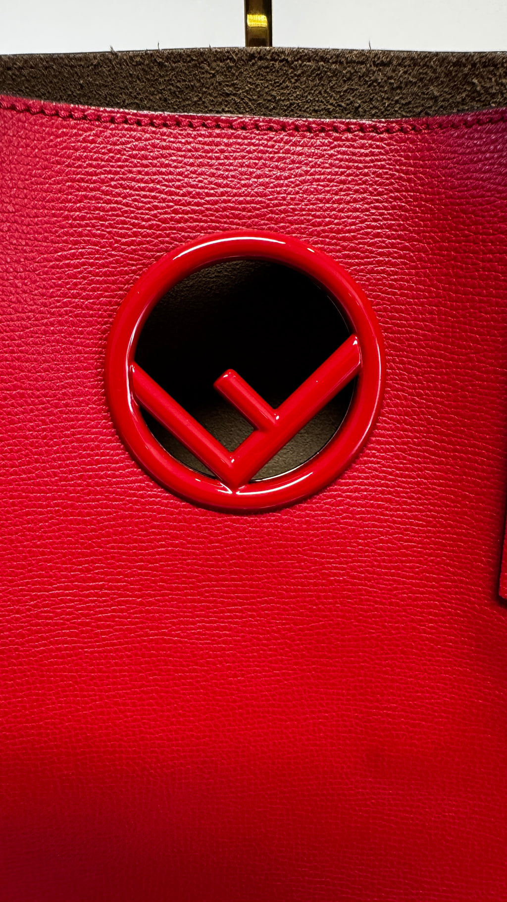 Fendi Shopper Vienna in Pelle con Logo F e Pochette - Rosso