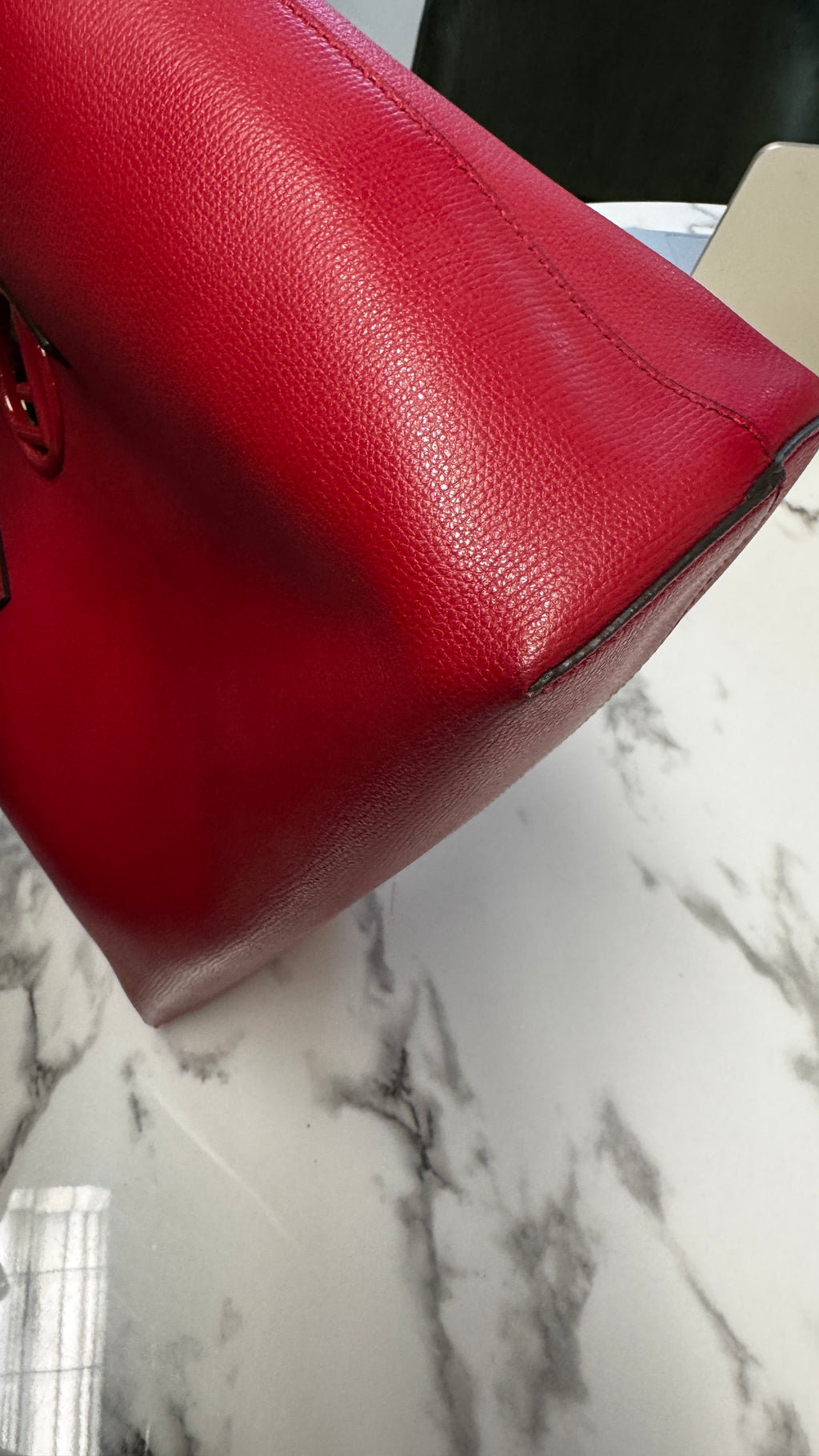 Fendi Shopper Vienna in Pelle con Logo F e Pochette - Rosso