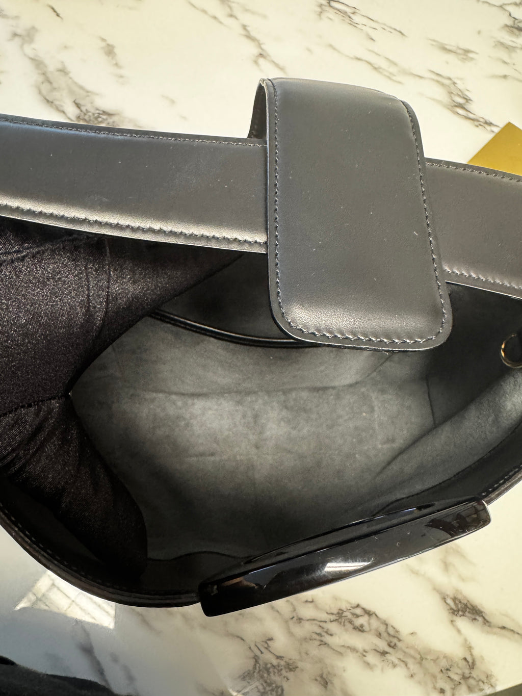 Louis Vuitton Reverie in Pelle Epi Noir (Vintage 1999)