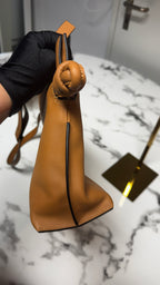 Loewe Flamenco Clutch 30 cm in Nappa di Vitello Warm Desert / Cuoio