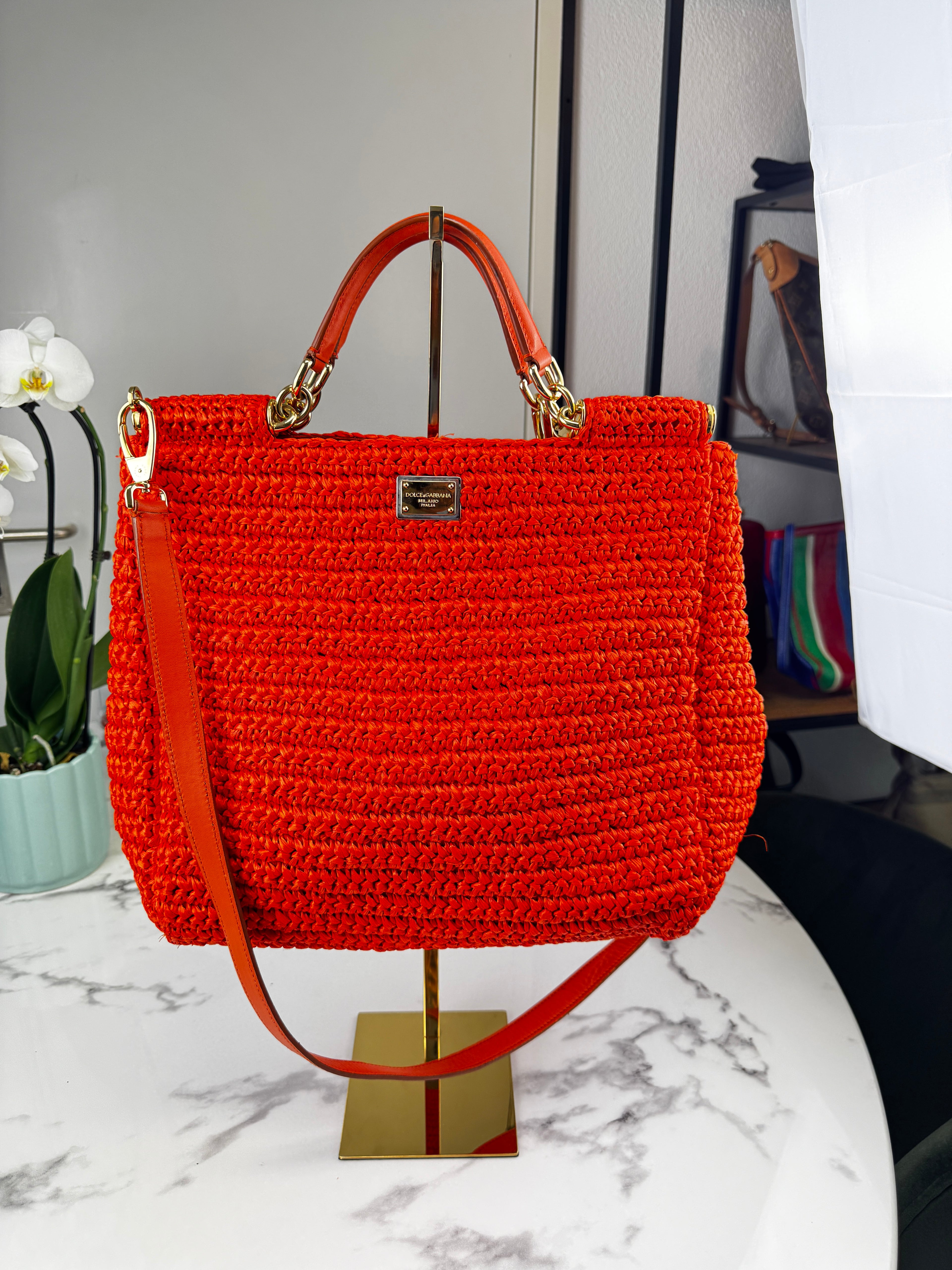 Dolce & Gabbana Sicily Medium in Rafia