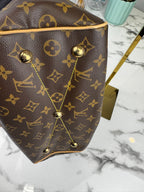 Louis Vuitton Tivoli PM