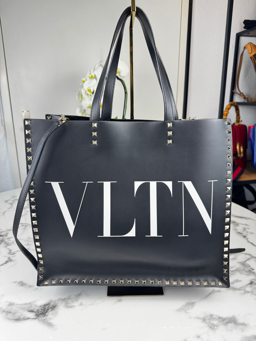 Valentino Garavani Rockstud Shopper