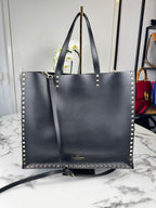 Valentino Garavani Rockstud Shopper
