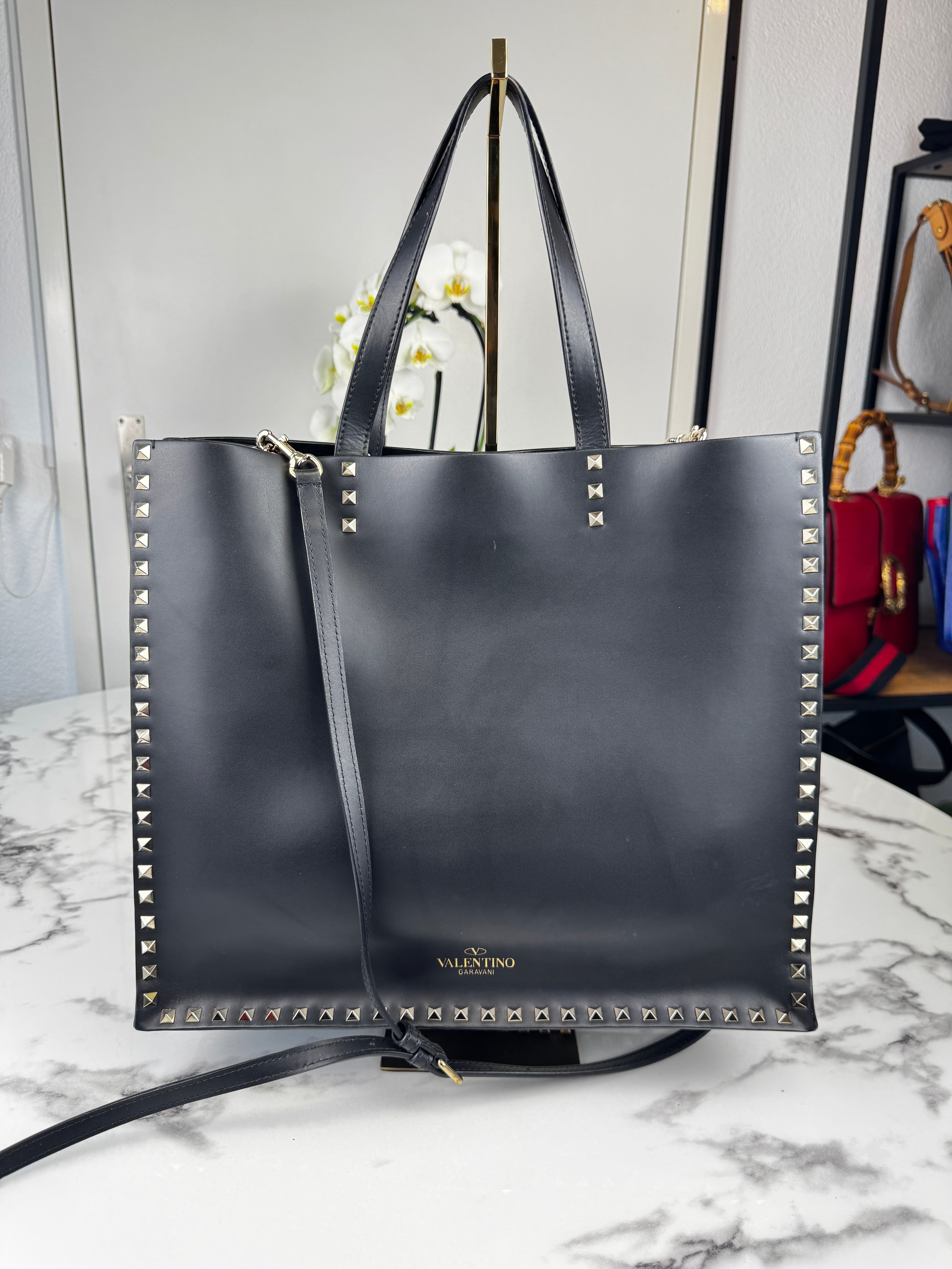 Valentino Garavani Rockstud Shopper