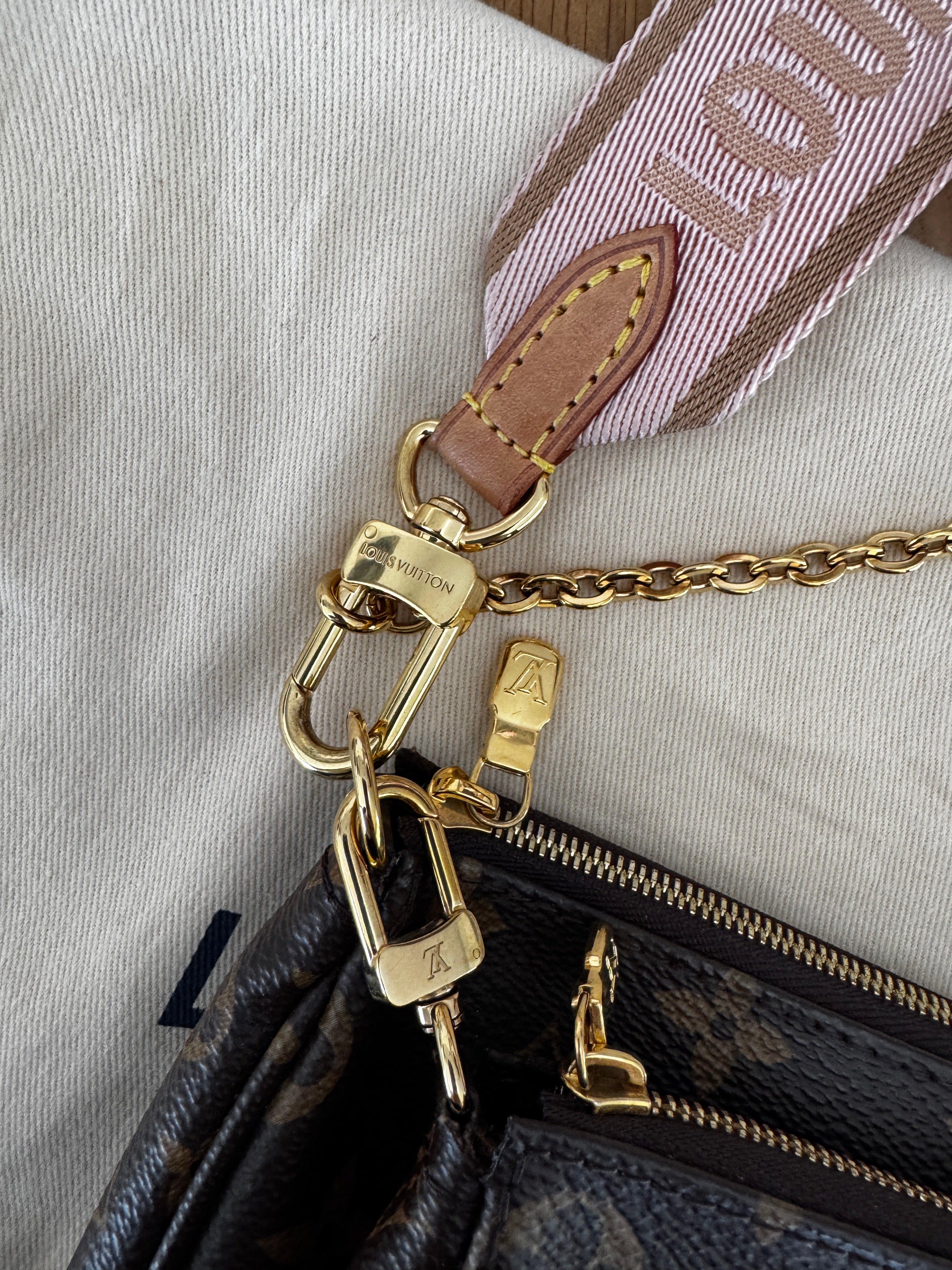 Louis Vuitton Multi Pochette Accessoires