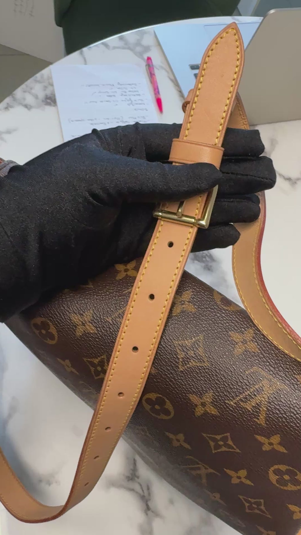 Louis Vuitton Musette Salsa GM in Tela Monogram